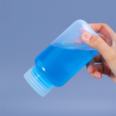 comprar Botellas de plástico transparente de 250 ml de PP para recipientes de reactivos de laboratorio marrón y resistente Fabricación en línea