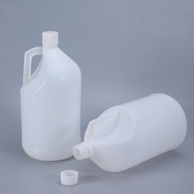 comprar 1 galón de detergente químico cuadrado de HDPE Jerry puede con mango de agarre fácil Fabricación en línea