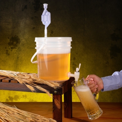 comprar Cerveza embotellado de vino de fermentación cubo de plástico grifo de reemplazo 5 galones Fabricación en línea