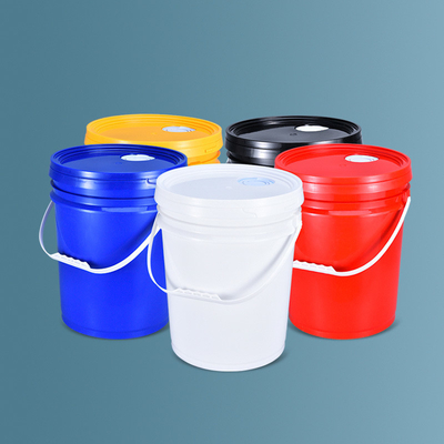 comprar Cubo redondo de pintura de plástico de grado alimenticio de 20L PP de 5 galones con tapas y palillo en rojo Fabricación en línea