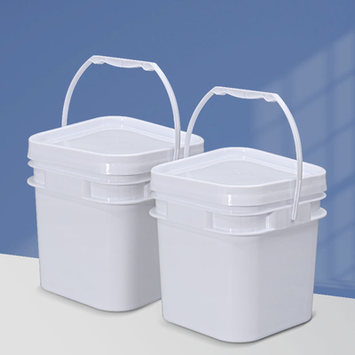 Almacenamiento de alimentos blancos Grado de alimentos 5L Cubo de plástico rectangular cuadrado con mango de tapa