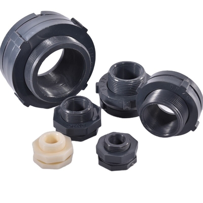 DN15-DN80 Tanque de agua de jardín Adaptador de accesorios de válvulas de plástico de PVC con conexión de brida