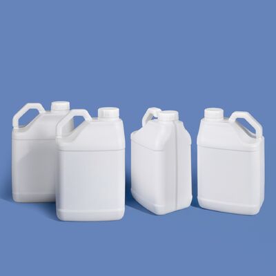 Contenedor de embalaje en HDPE de 5 litros de plástico cuadrado Jerry Can con forro de papel de aluminio, mango ampliado, línea de nivel visible y tapa en espiral para revestimientos y disolventes